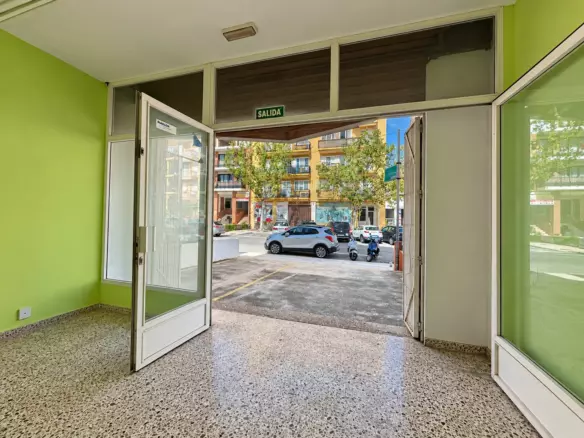 Commercial Premises In Jávea, Spain (127 M²)