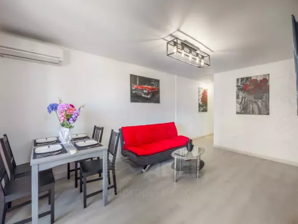3-bedroom Apartment In Torrevieja, Spain (75 M²)