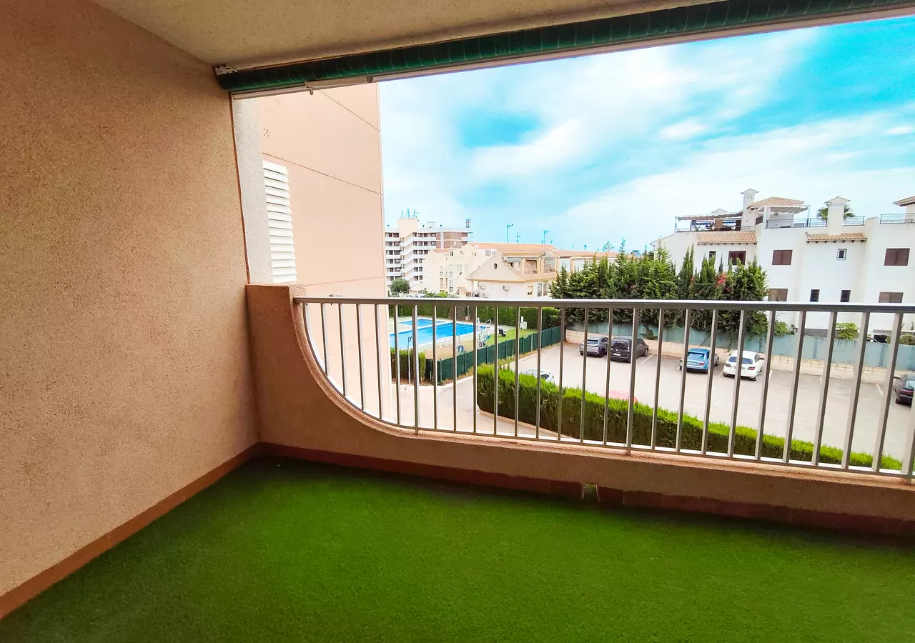 3-bedroom Apartment In Orihuela Costa, Spain (93 M²)