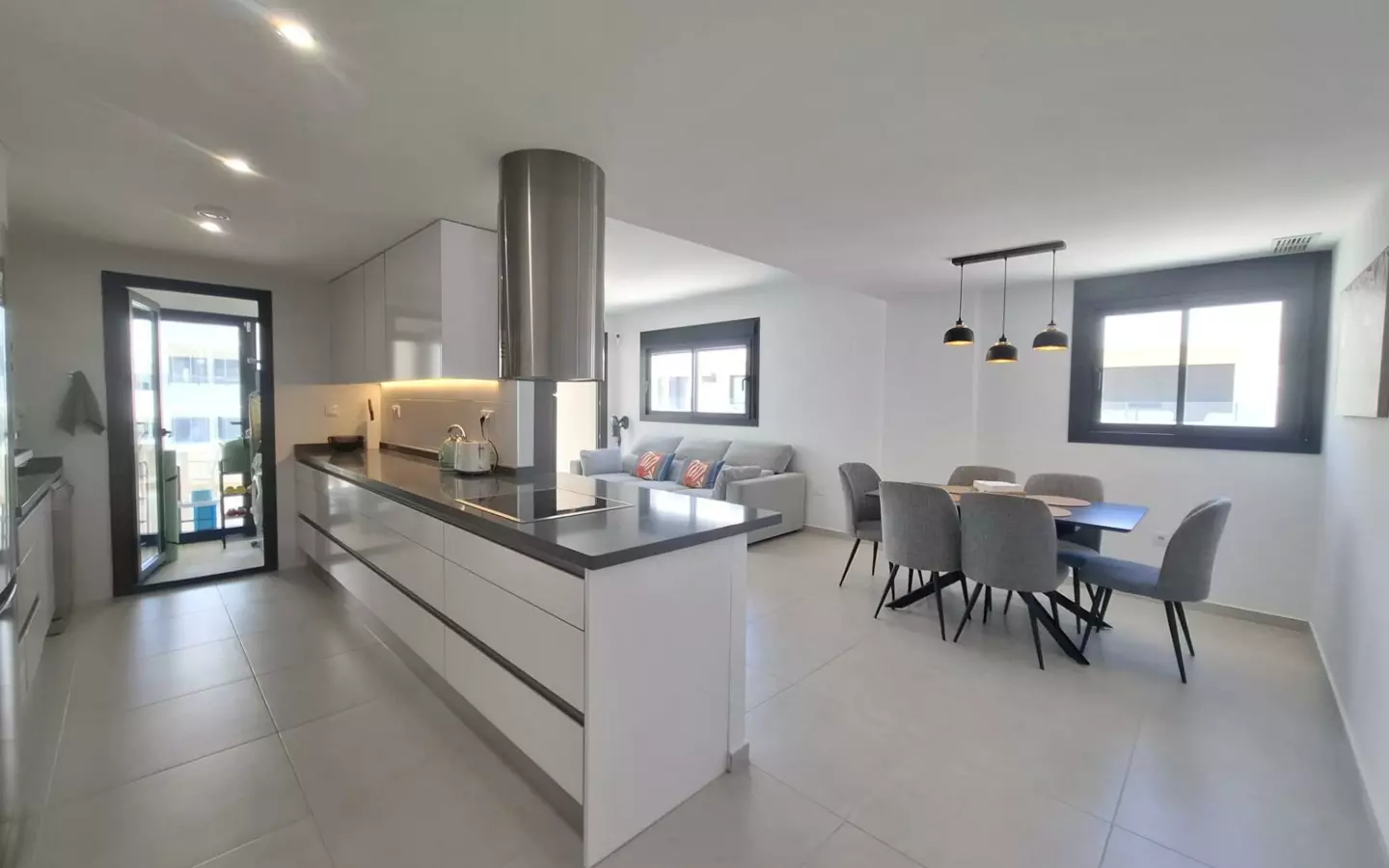 3-bedroom Apartment In Orihuela Costa, Spain (107 M²)