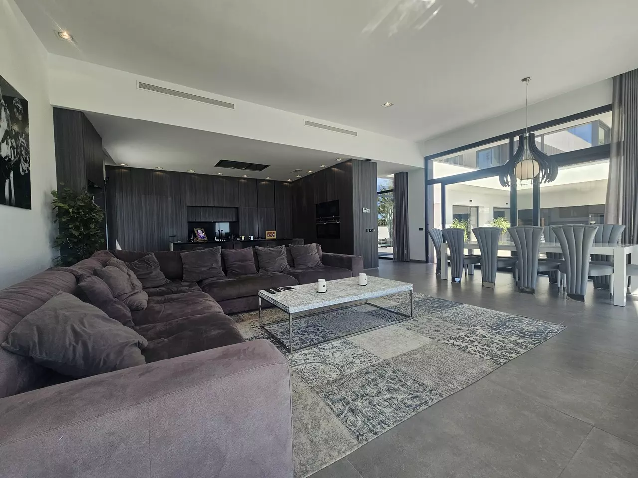 5-bedroom Villa In Cabo Roig, Spain (479 M²)