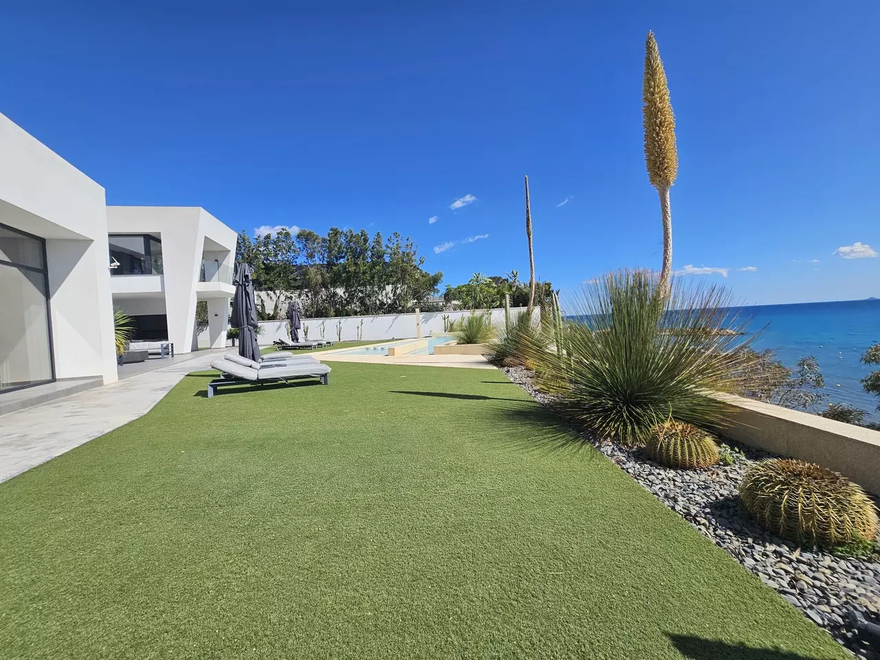 5-bedroom Villa In Cabo Roig, Spain (479 M²)
