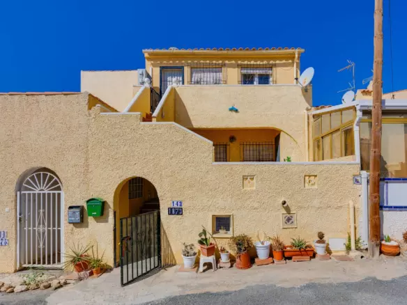 2-bedroom Town House In San Fulgencio, Spain (51 M²)