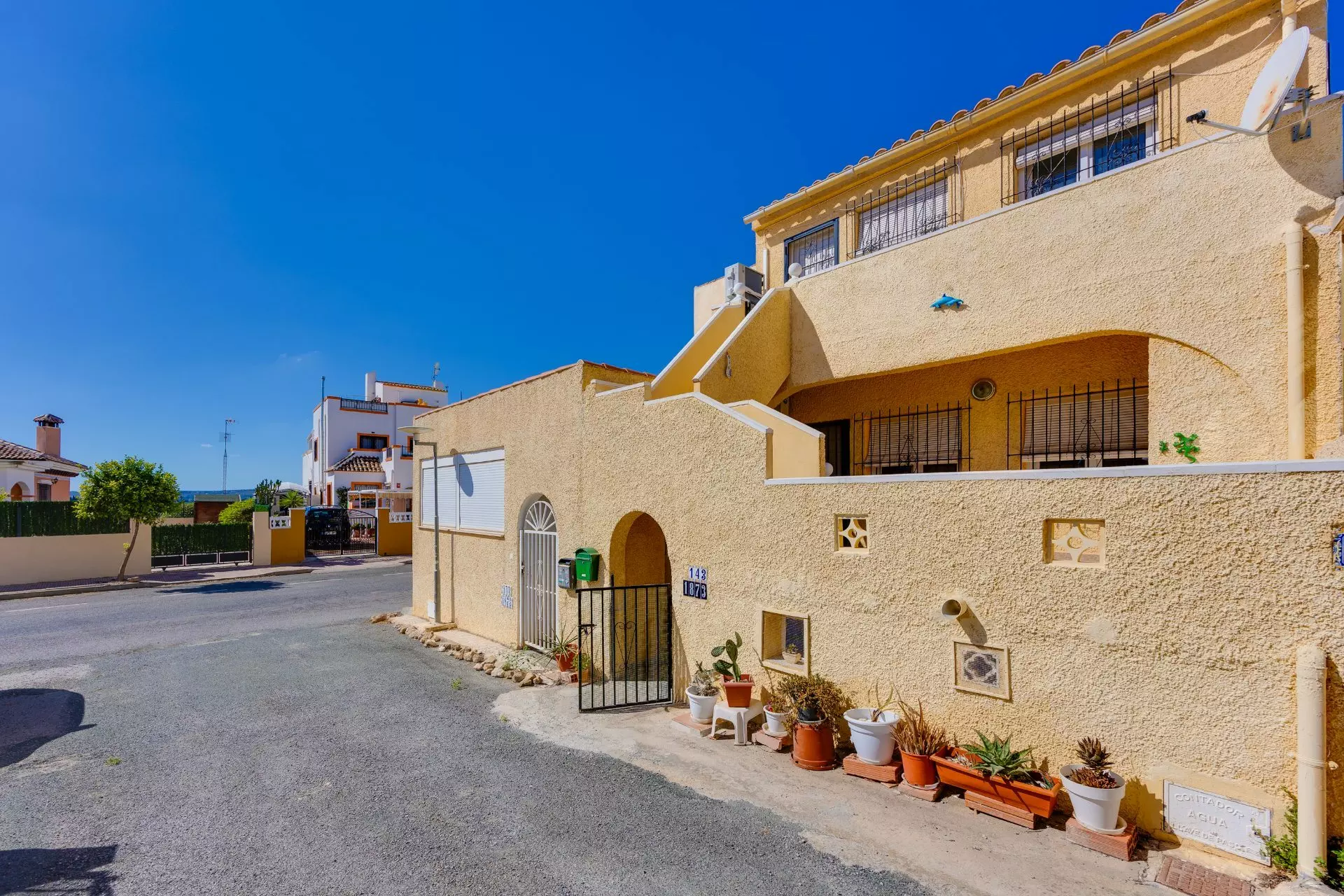20260915_100133_be7d6a0d79-d0623a 2-bedroom Town House In San Fulgencio, Spain (51 M²)