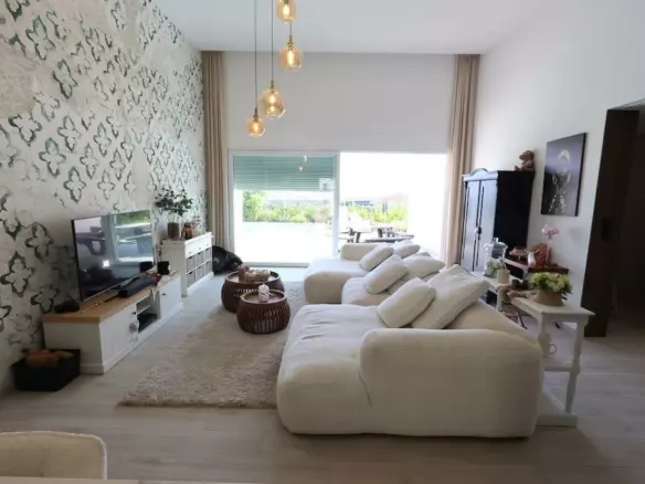 3-bedroom Villa In Algorfa, Spain (134 M²)