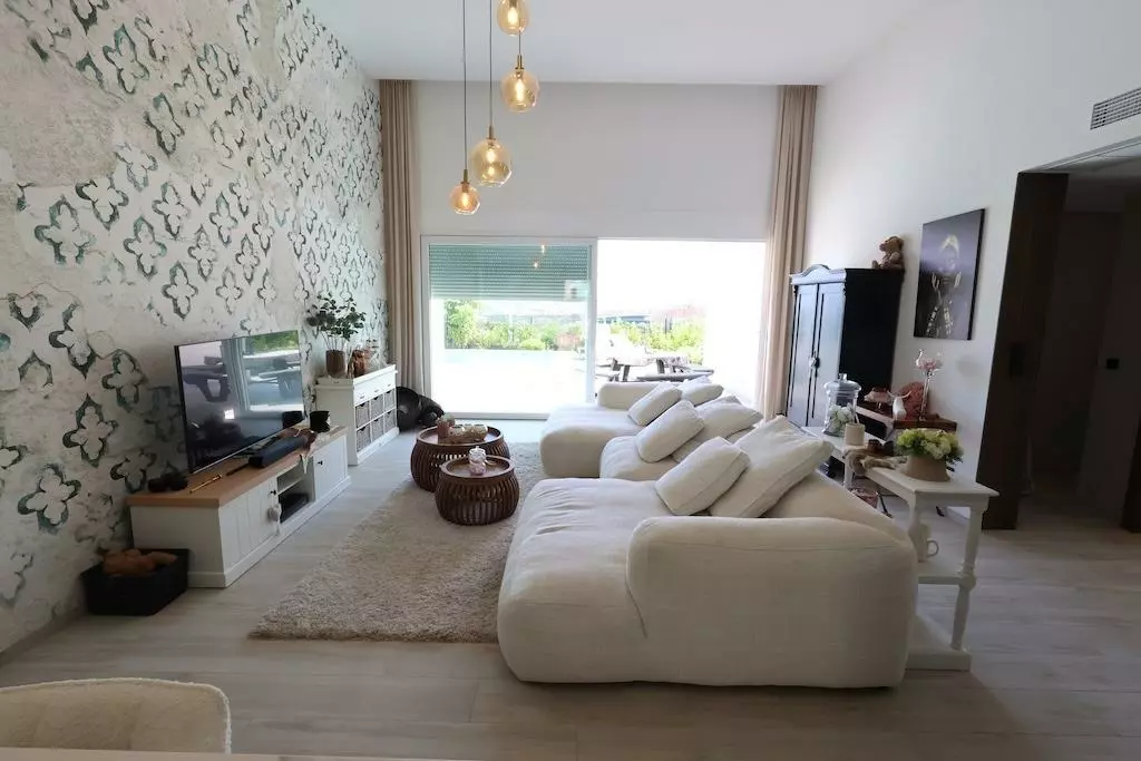 3-bedroom Villa In Algorfa, Spain (134 M²)