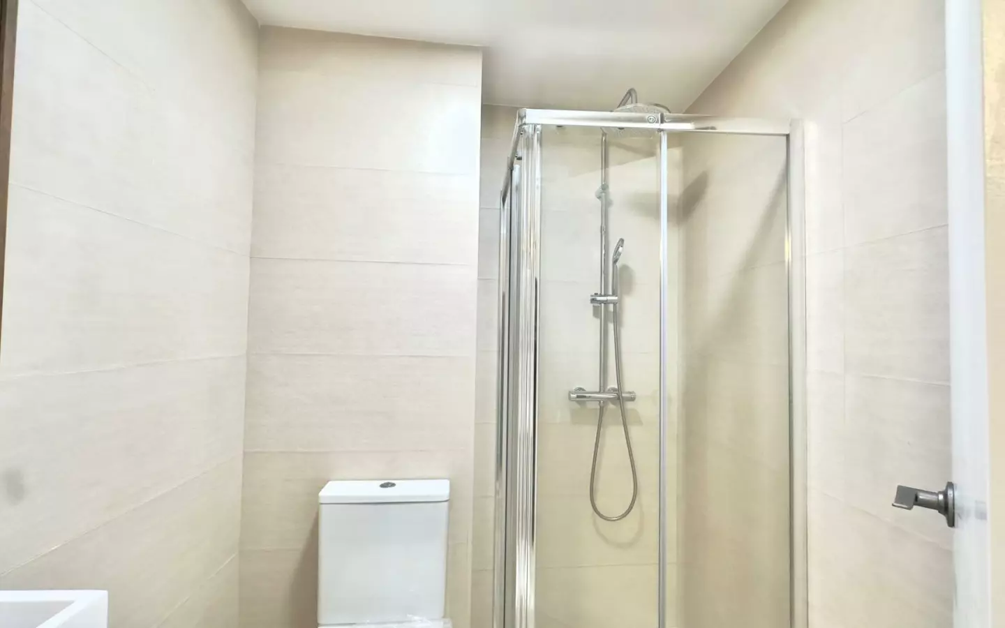 3-bedroom Apartment In Torrevieja, Spain (95 M²)