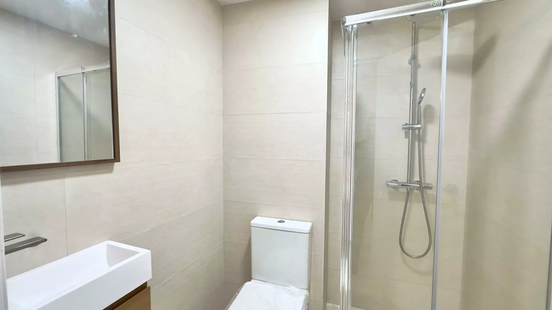 3-bedroom Apartment In Torrevieja, Spain (95 M²)