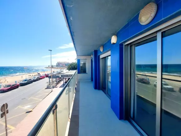 4-bedroom Apartment In Torrevieja, Spain (176 M²)