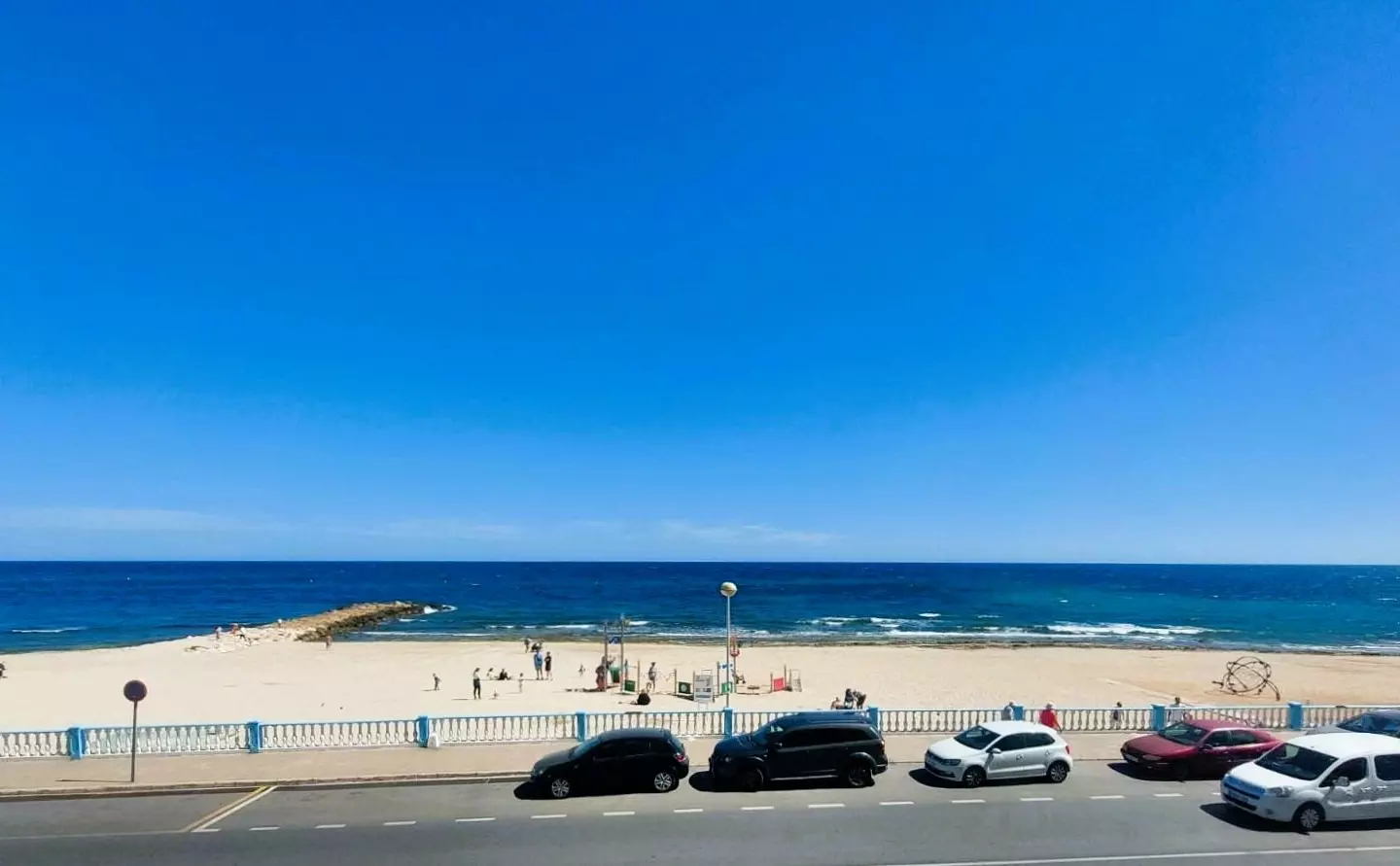 4-bedroom Apartment In Torrevieja, Spain (176 M²)