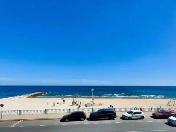 4-bedroom Apartment In Torrevieja, Spain (176 M²)
