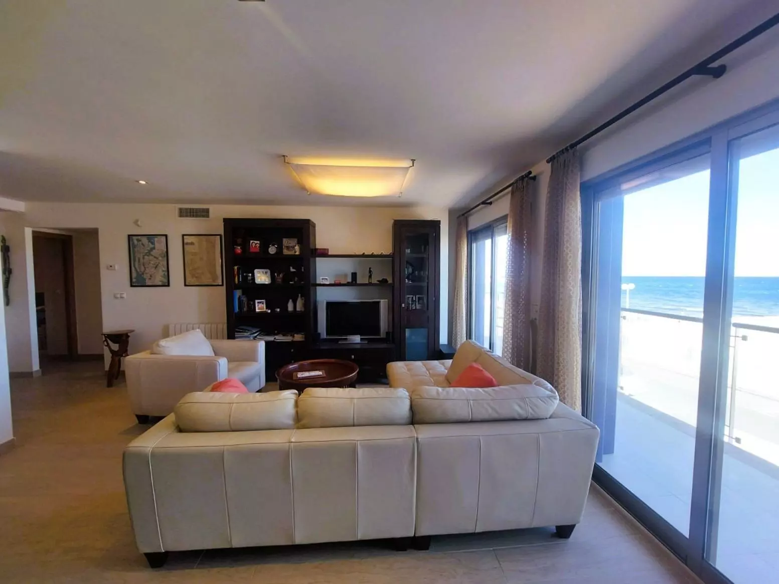 4-bedroom Apartment In Torrevieja, Spain (176 M²)