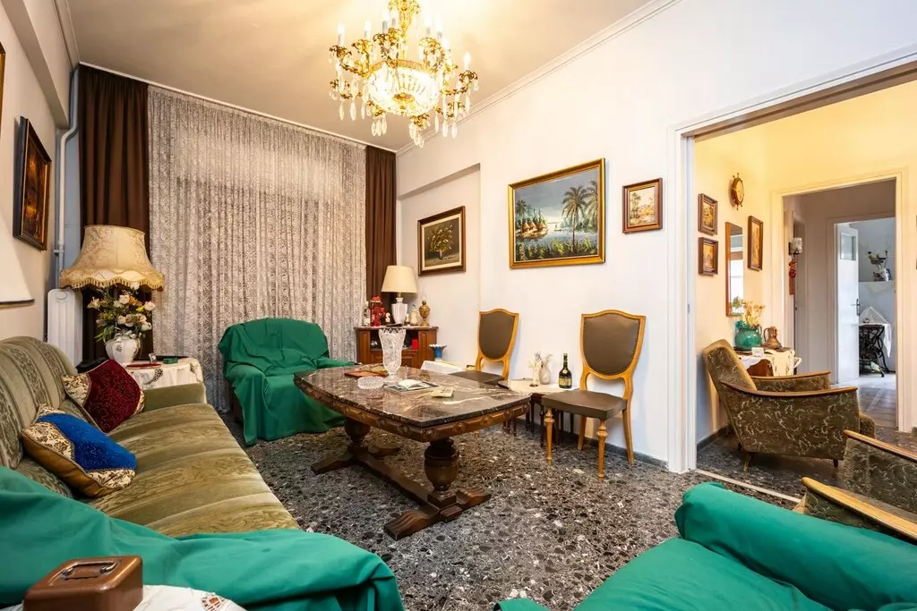 2-bedroom Flat In Peristeri, Greece (78 M²)