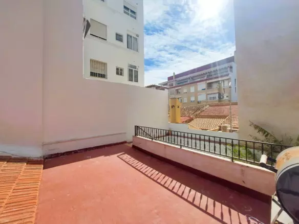 3-bedroom House In Torrevieja, Spain (150 M²)