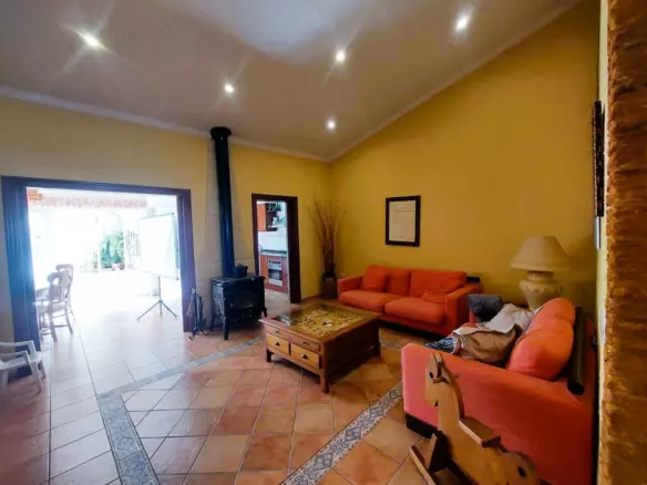 3-bedroom House In Torrevieja, Spain (150 M²)