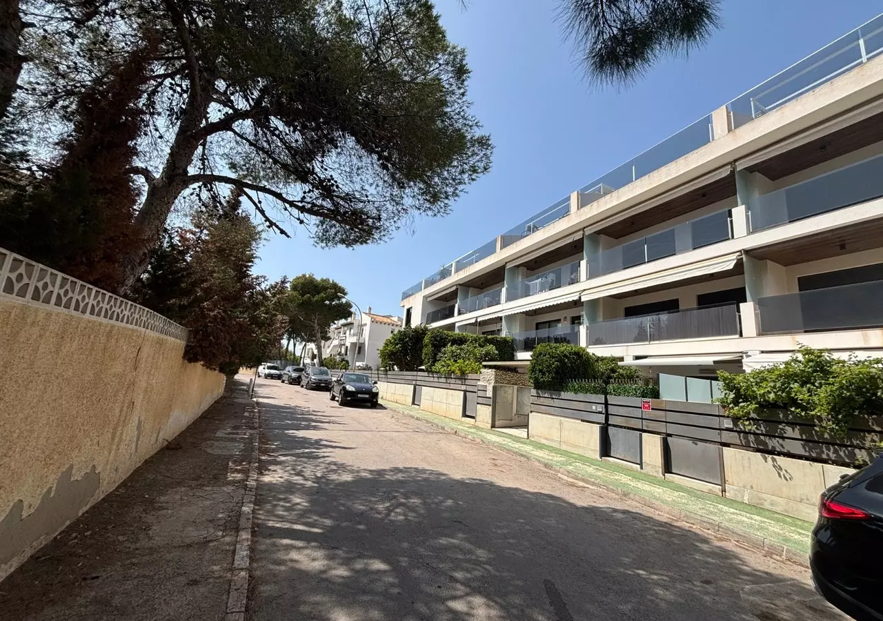 2-bedroom Apartment In Cabo Roig, Spain