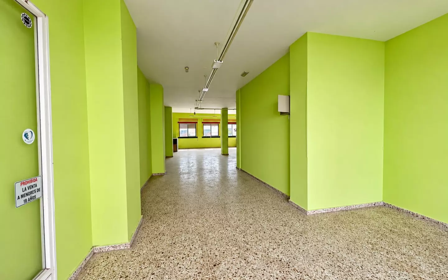 Commercial Premises In Jávea, Spain (127 M²)
