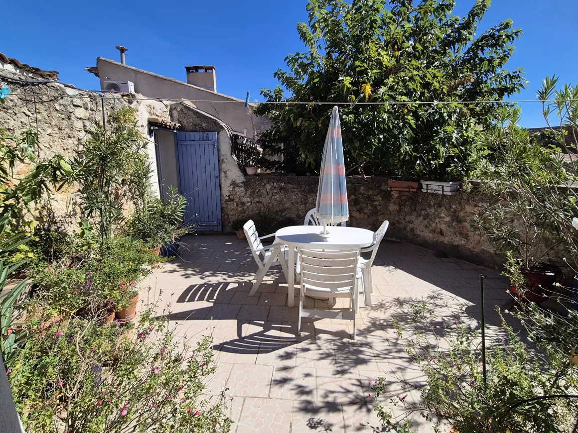 4-bedroom Property In Murviel Les Beziers, France (187 M²)