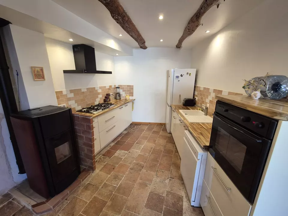 4-bedroom Property In Murviel Les Beziers, France (187 M²)