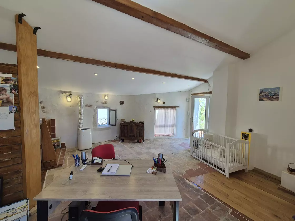 4-bedroom Property In Murviel Les Beziers, France (187 M²)