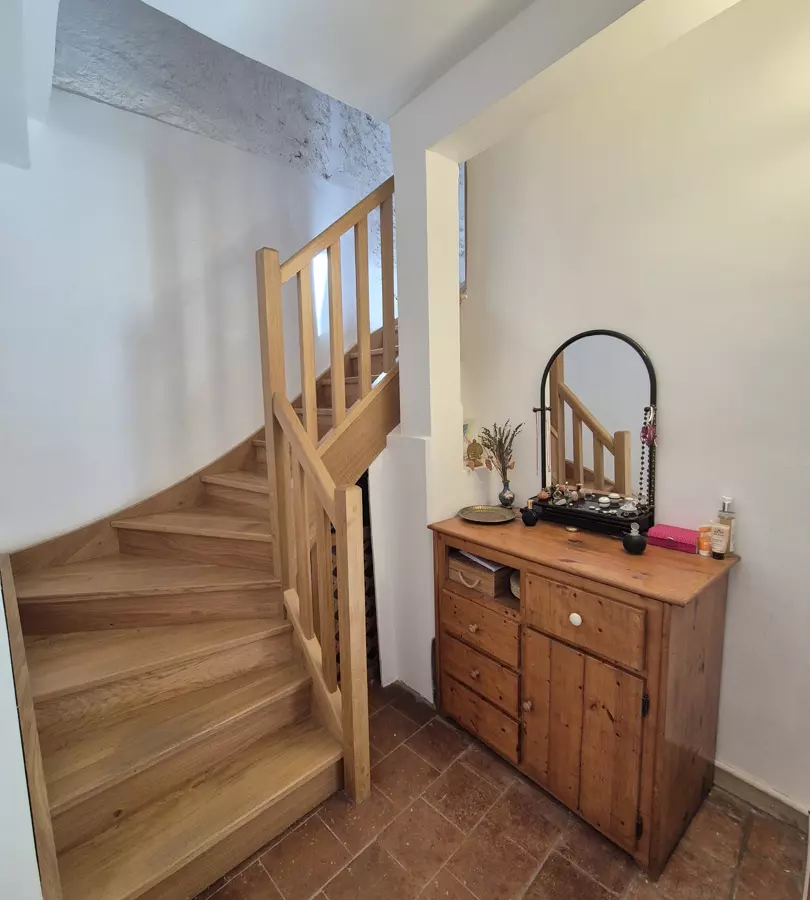 4-bedroom Property In Murviel Les Beziers, France (187 M²)