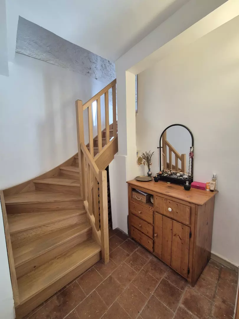 4-bedroom Property In Murviel Les Beziers, France (187 M²)