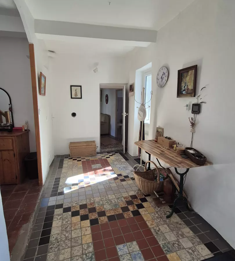 4-bedroom Property In Murviel Les Beziers, France (187 M²)