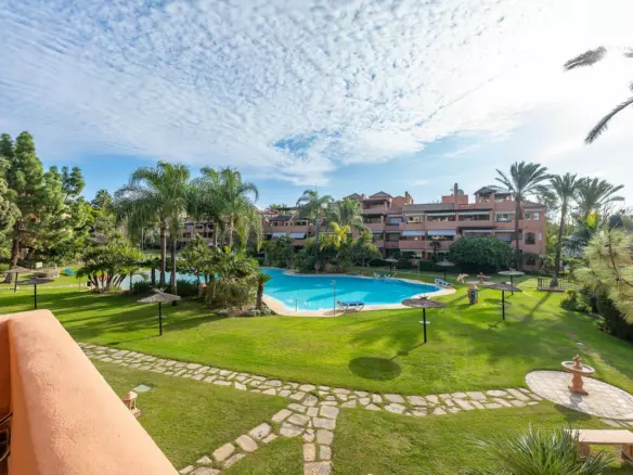 2-bedroom Property In Guadalmina Baja, Spain (135 M²)