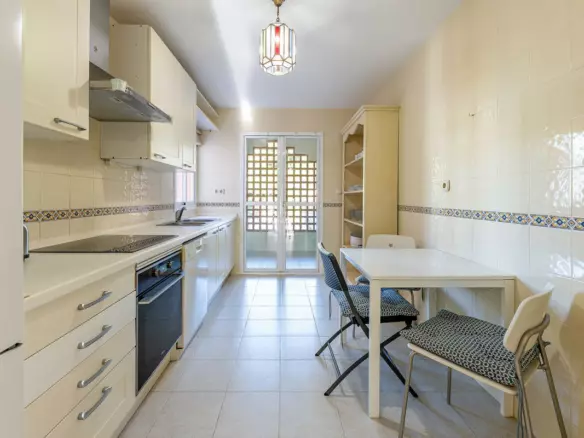 2-bedroom Property In Guadalmina Baja, Spain (135 M²)