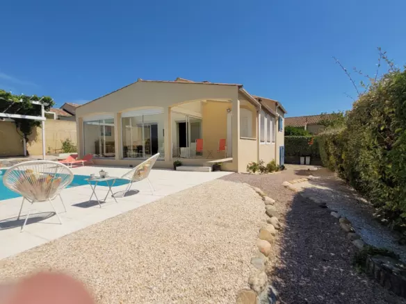 3-bedroom Detached House In Thezan Les Beziers, France (180 M²)