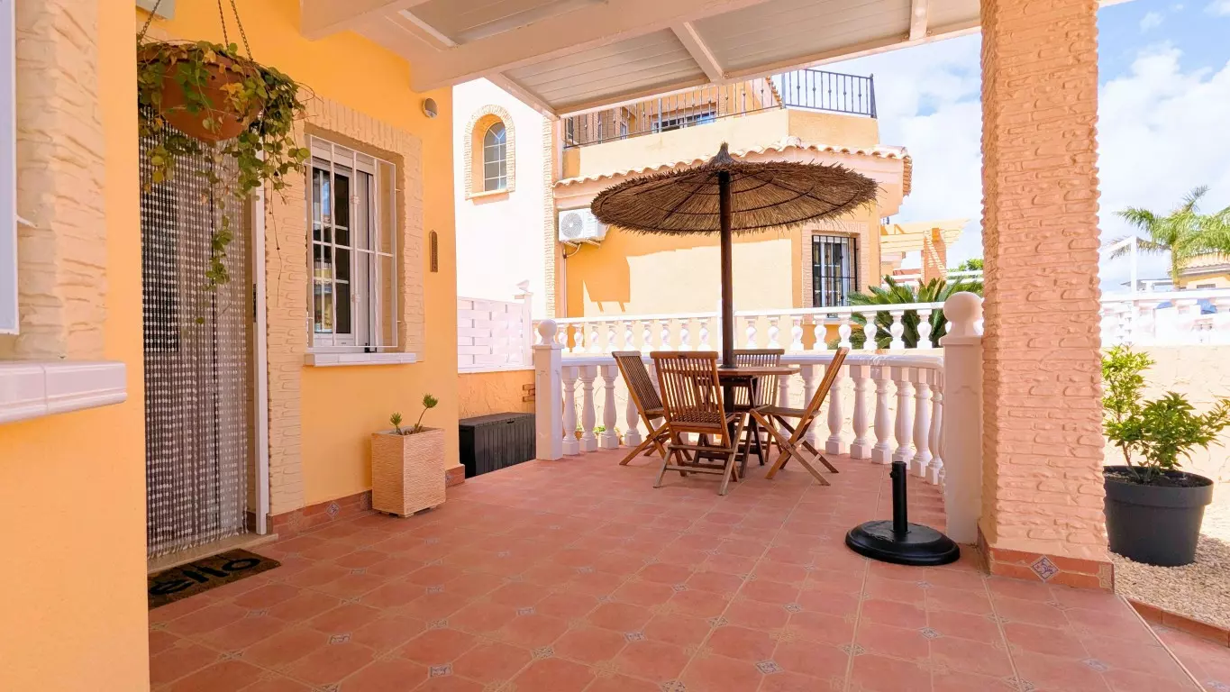 3-bedroom Detached Villa In Lo Crispin, Spain (124 M²)