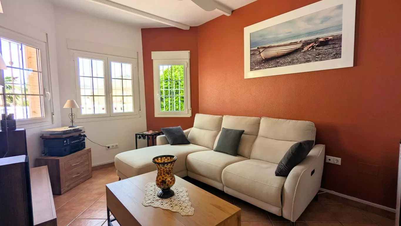 3-bedroom Detached Villa In Lo Crispin, Spain (124 M²)