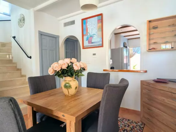 3-bedroom Detached Villa In Lo Crispin, Spain (124 M²)