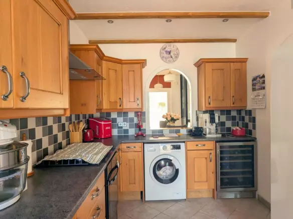 3-bedroom Detached Villa In Lo Crispin, Spain (124 M²)