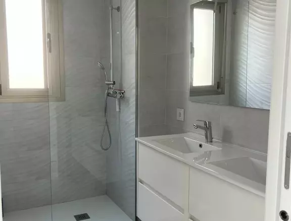 3-bedroom Villa In San Miguel De Salinas, Spain (125 M²)