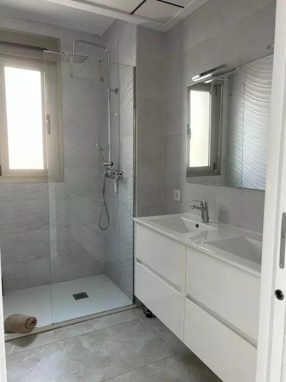 3-bedroom Villa In San Miguel De Salinas, Spain (125 M²)