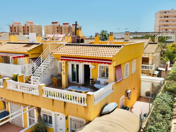 4-bedroom House In Torrevieja, Spain (63 M²)