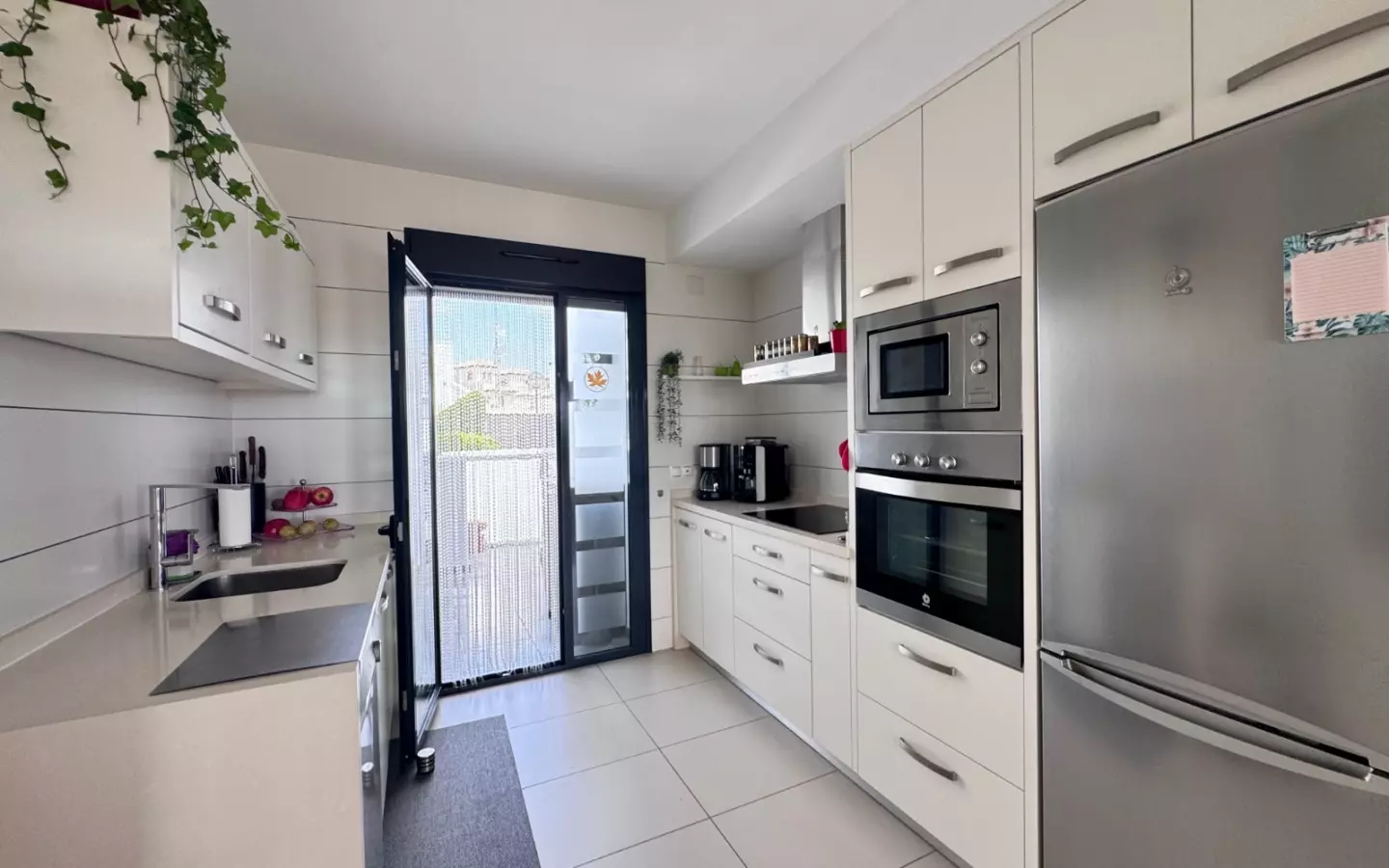 3-bedroom Town House In Cabo Roig, Spain (123 M²)