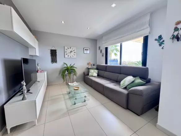 3-bedroom Town House In Cabo Roig, Spain (123 M²)