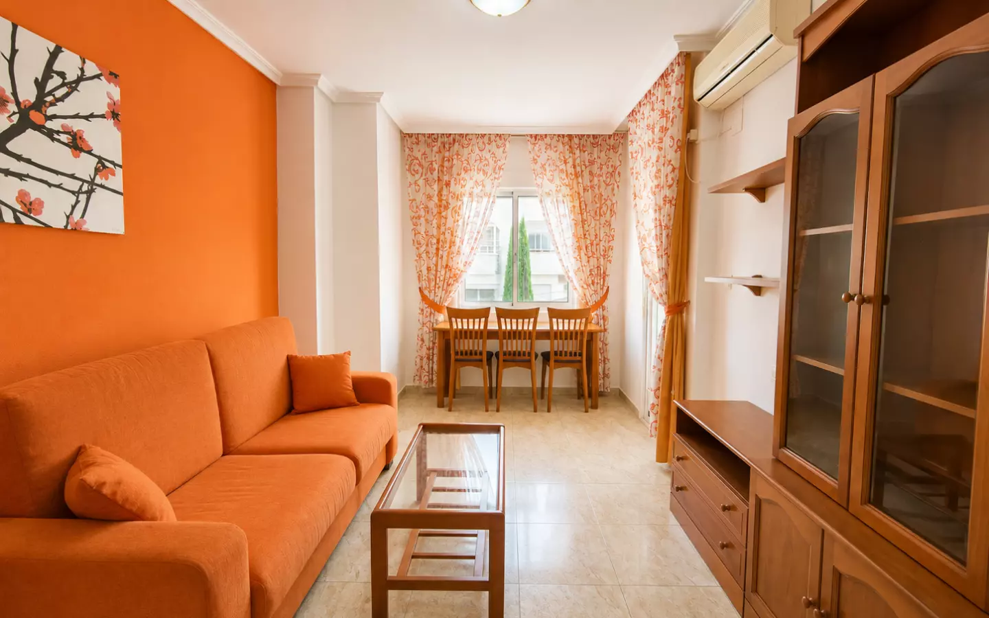 2-bedroom Apartment In Torrevieja, Spain (67 M²)
