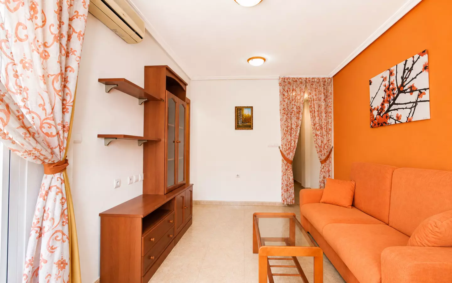 2-bedroom Apartment In Torrevieja, Spain (67 M²)
