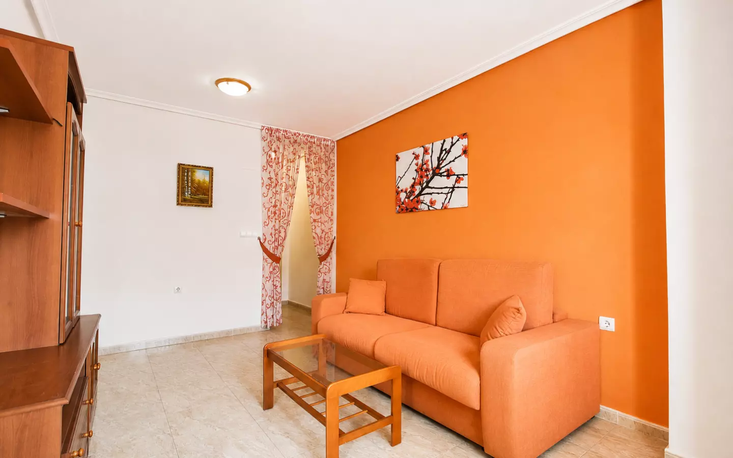 2-bedroom Apartment In Torrevieja, Spain (67 M²)