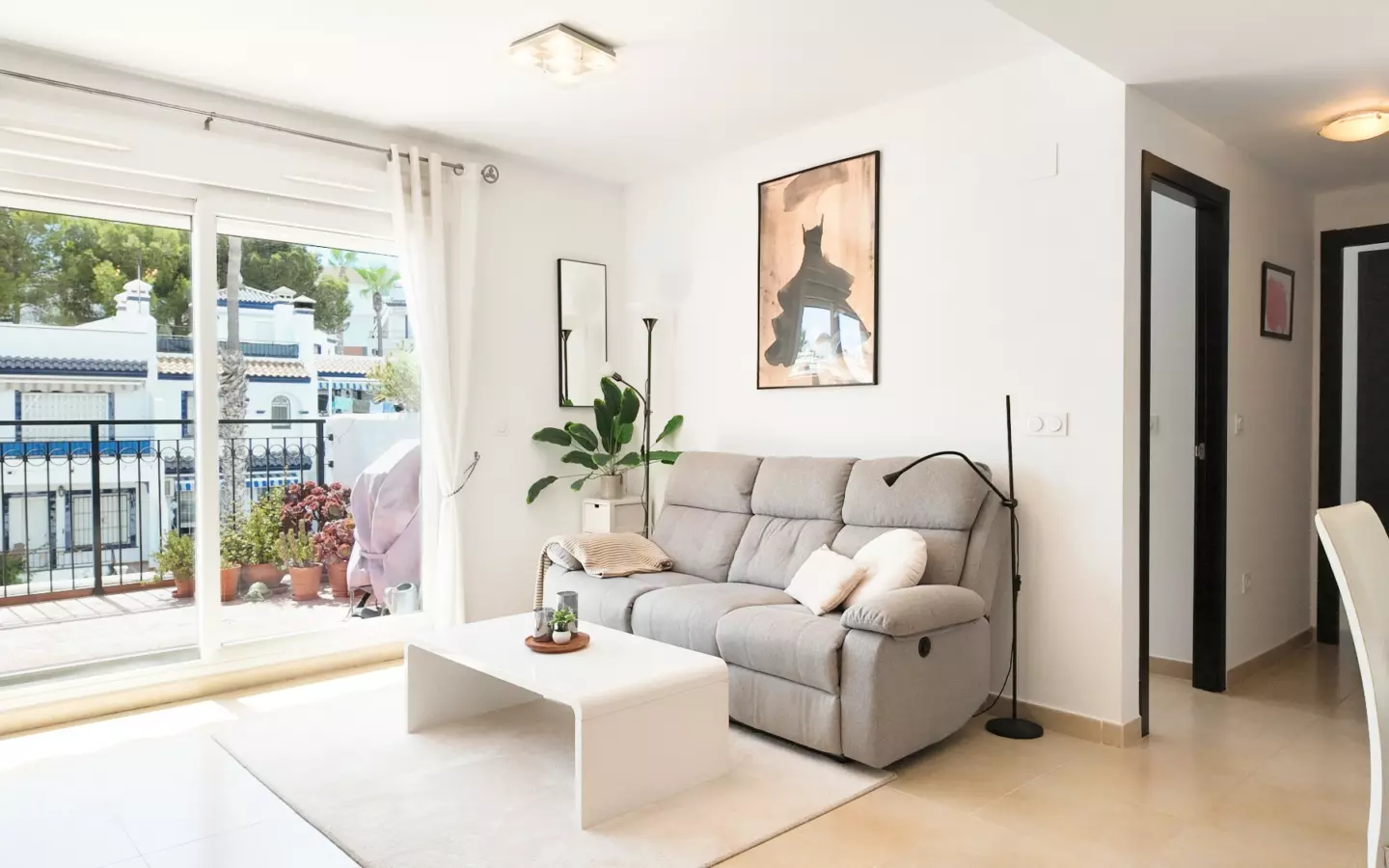 2-bedroom Apartment In Orihuela Costa, Spain (122 M²)