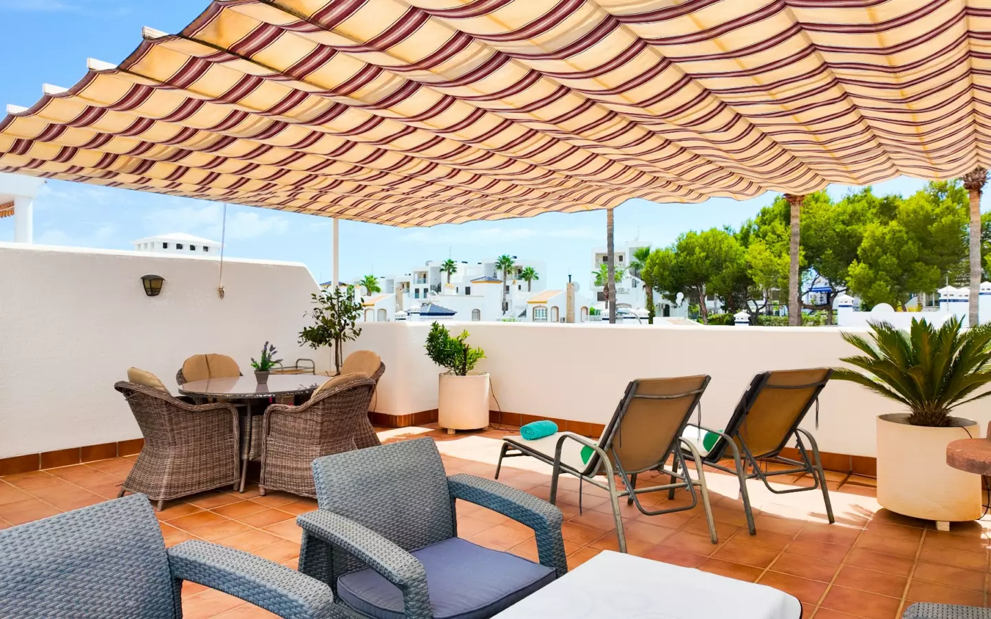 2-bedroom Apartment In Orihuela Costa, Spain (122 M²)