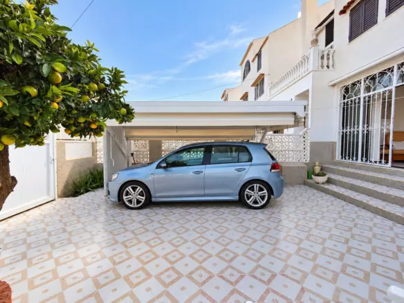 5-bedroom Townhouse In Torrevieja, Spain (155 M²)