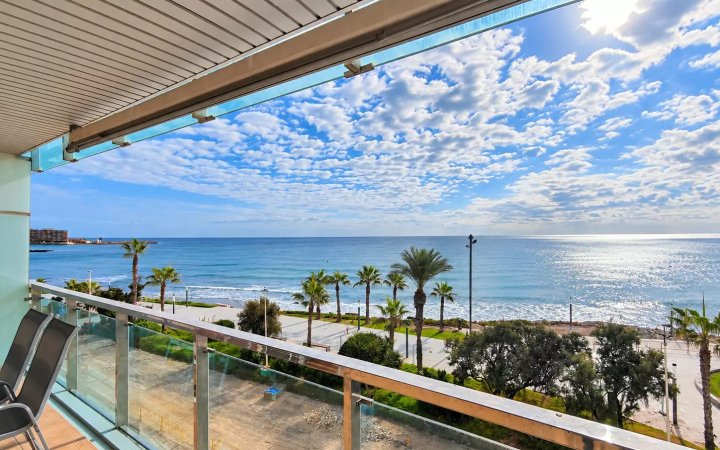 3-bedroom Apartment In Torrevieja, Spain (120 M²)