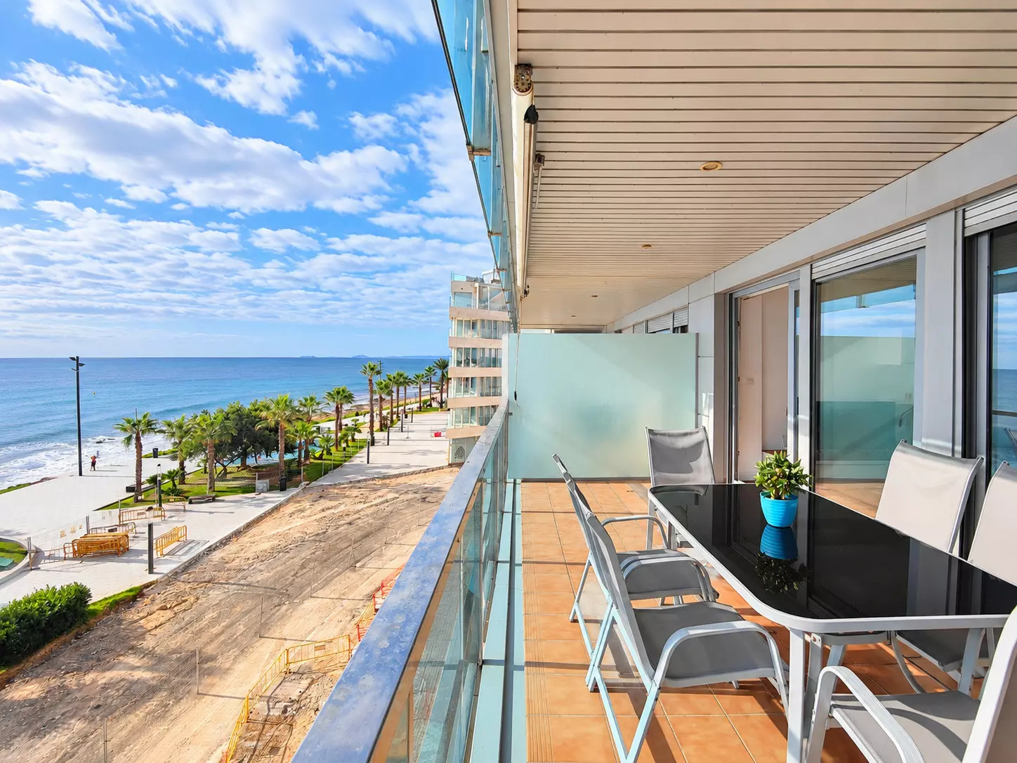 3-bedroom Apartment In Torrevieja, Spain (120 M²)