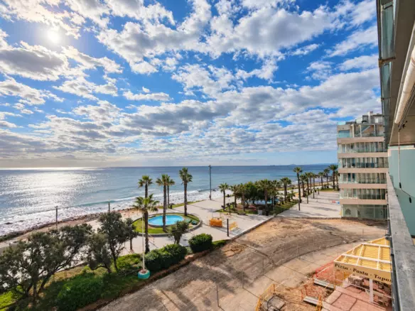 3-bedroom Apartment In Torrevieja, Spain (120 M²)