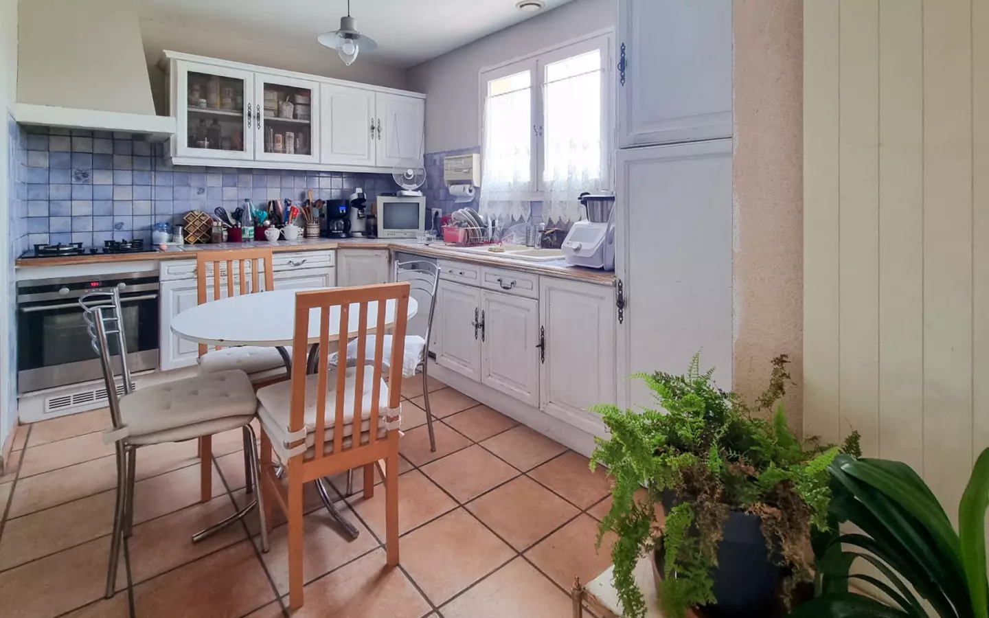 4-bedroom House In Couiza, France (170 M²)