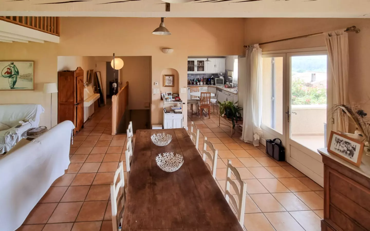 4-bedroom House In Couiza, France (170 M²)